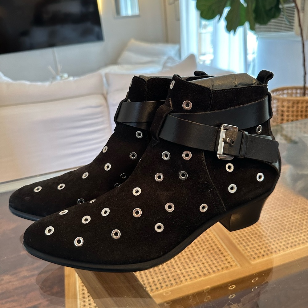 Costume National Black Suede Boot Studded